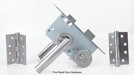 Door lock set with door hinge.png