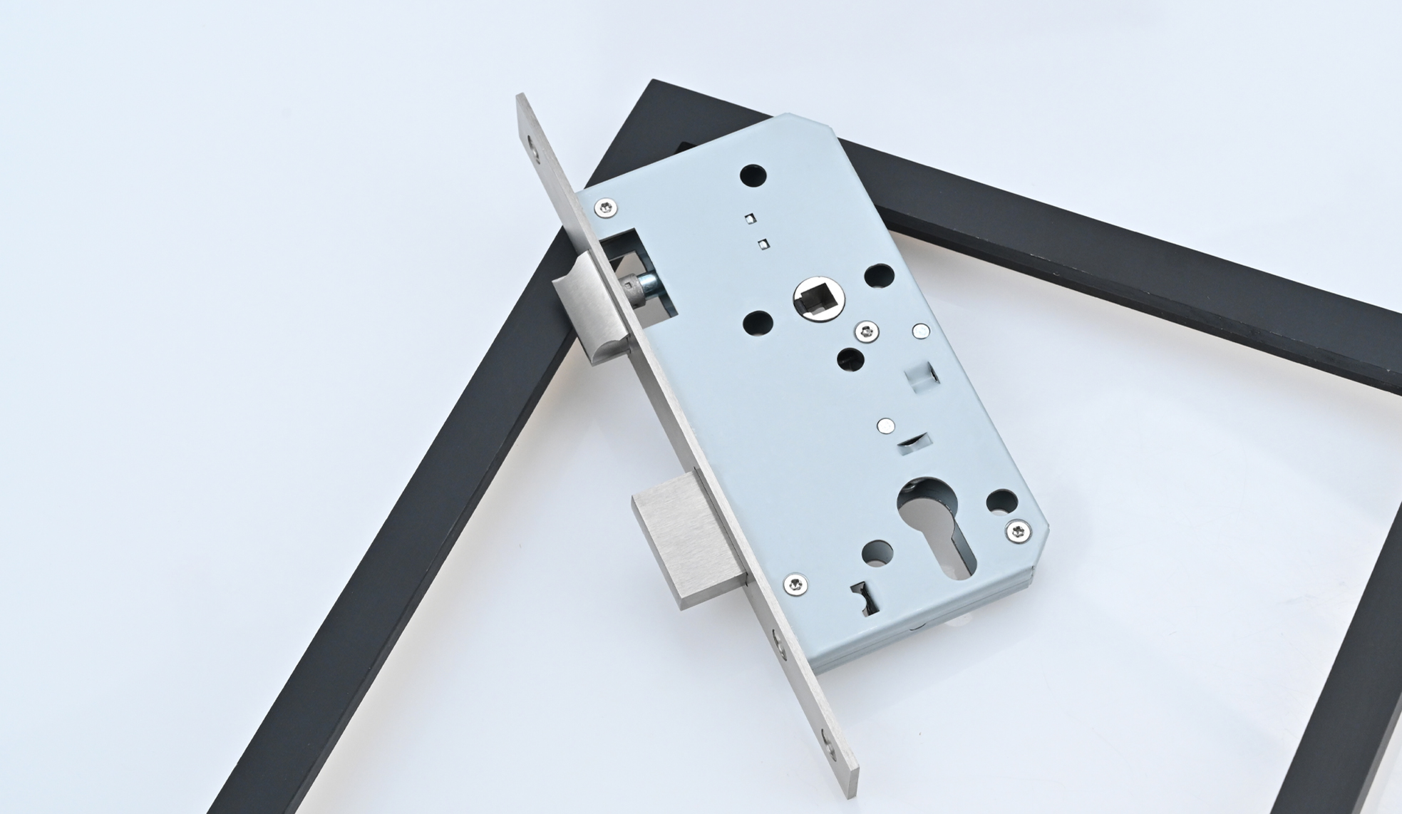 Stainless Steel: The Ideal Material for Fire-Resistant Mortise Locks