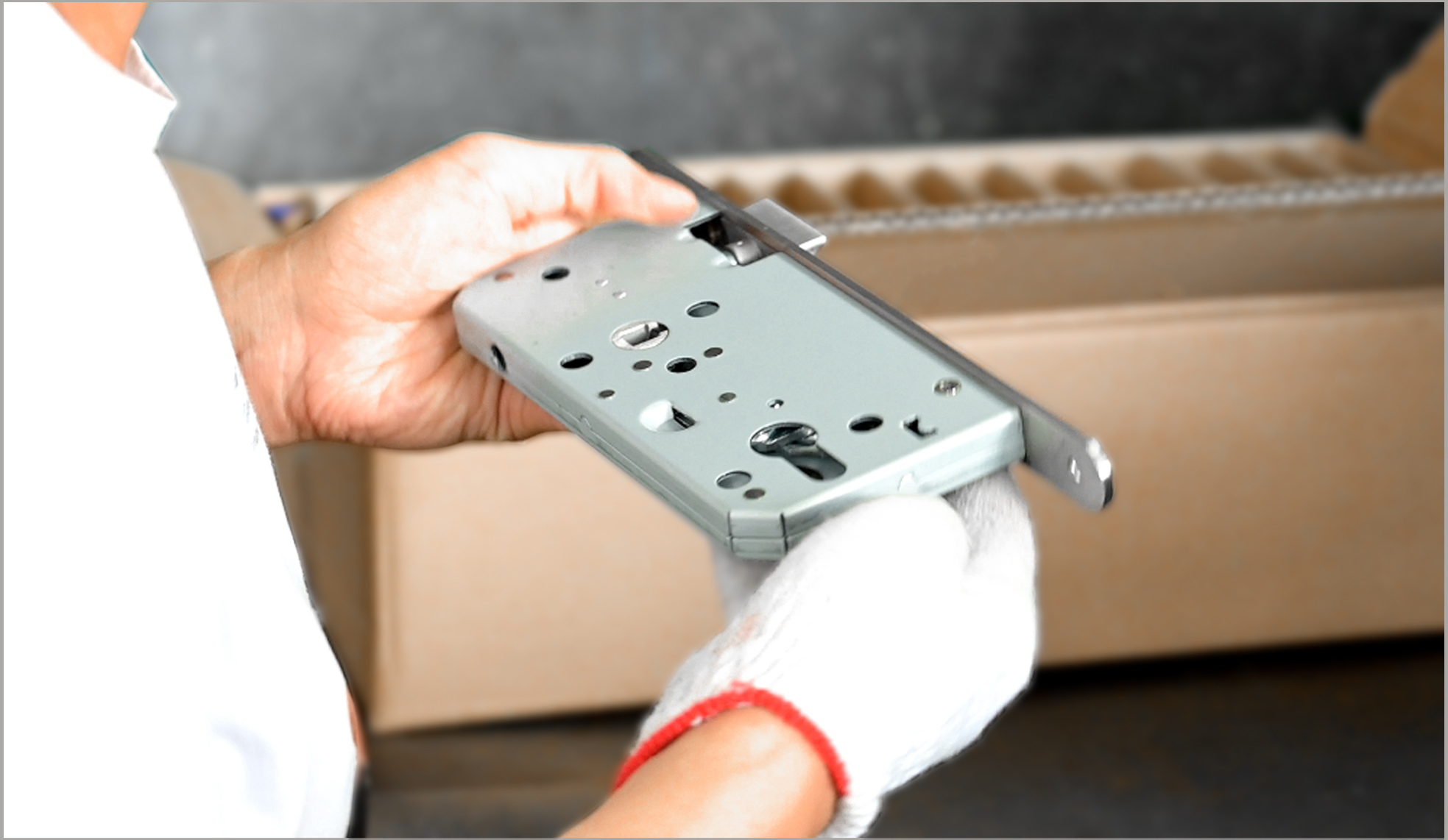 Comprehensive Quality Assurance in DIROCK Door Hardware Production